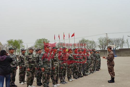 北京军训：学习是一种能力，向弱点开炮